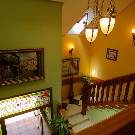 Posada El Iso Queveda Esterno foto